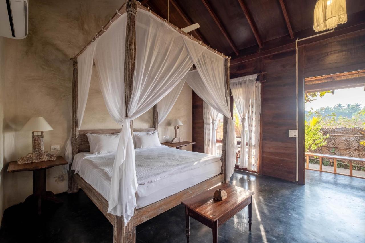 The Artist Cottages Morjim Extérieur photo