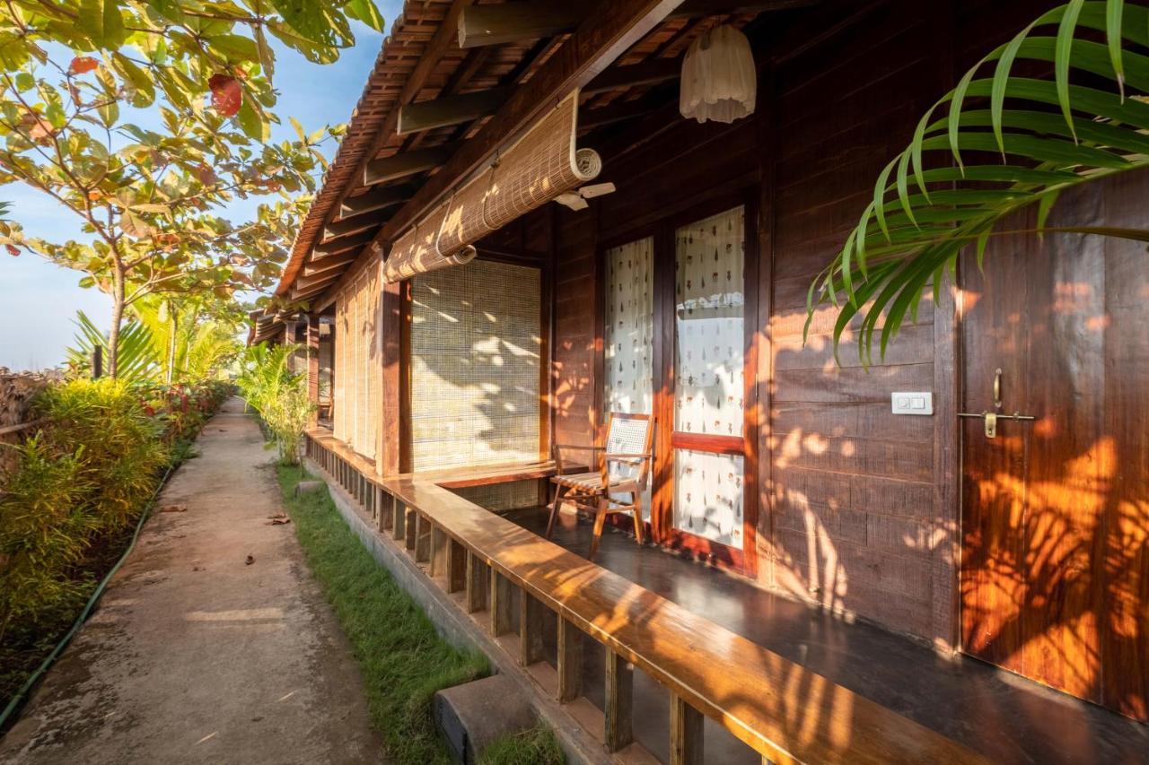 The Artist Cottages Morjim Extérieur photo