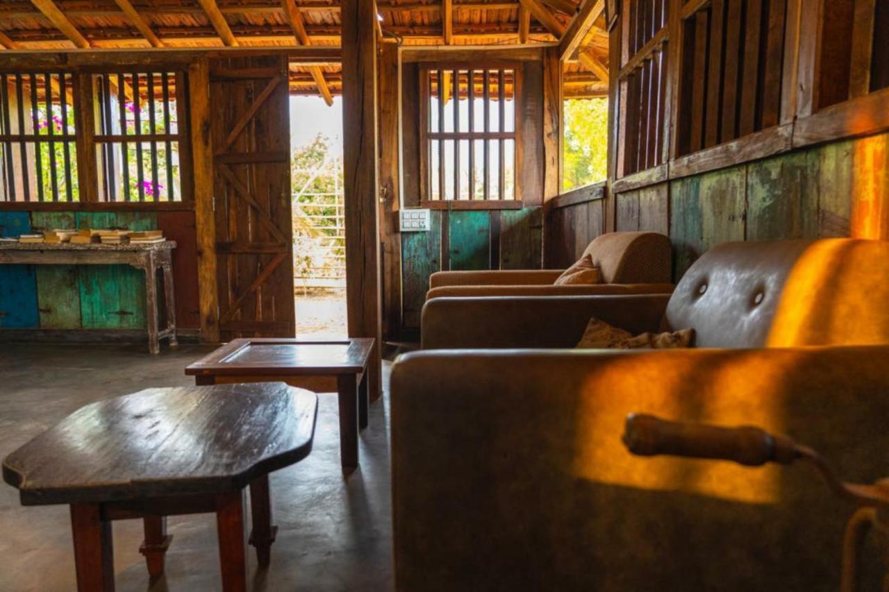 The Artist Cottages Morjim Extérieur photo